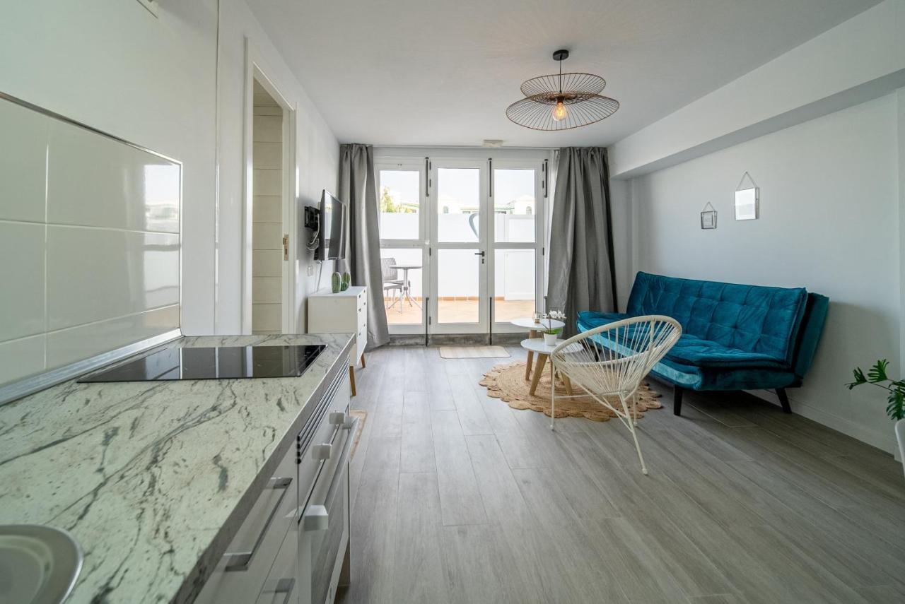 Apartamento Alisios Beach Puerto Del Carmen ปูแอร์โตเดลคาร์เมน ภายนอก รูปภาพ