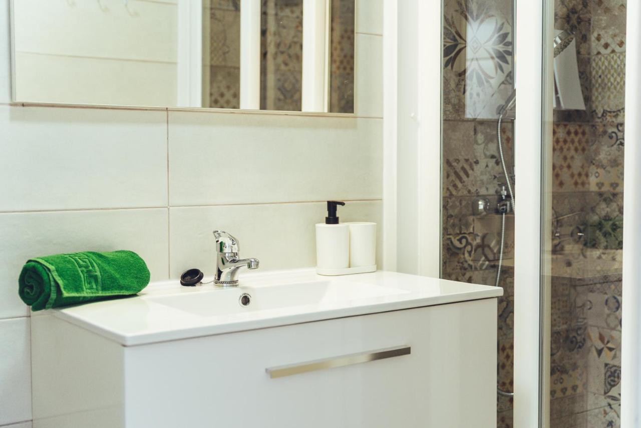 Apartamento Alisios Beach Puerto Del Carmen ปูแอร์โตเดลคาร์เมน ภายนอก รูปภาพ