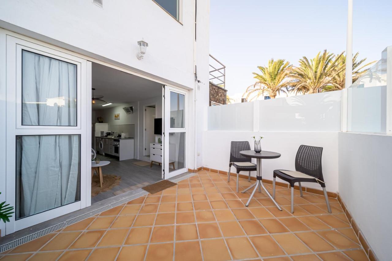 Apartamento Alisios Beach Puerto Del Carmen ปูแอร์โตเดลคาร์เมน ภายนอก รูปภาพ