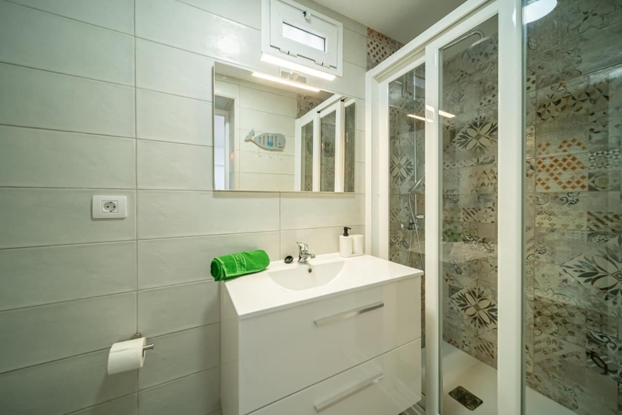 Apartamento Alisios Beach Puerto Del Carmen ปูแอร์โตเดลคาร์เมน ภายนอก รูปภาพ